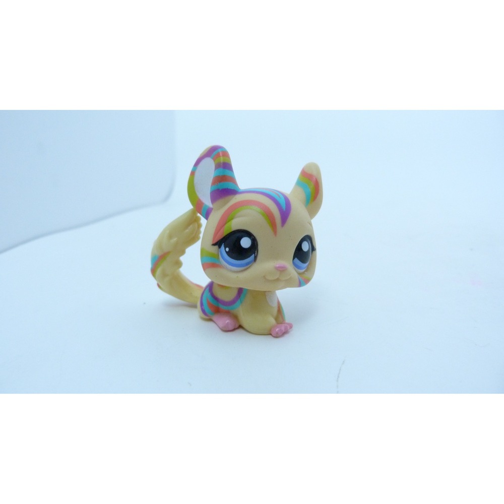 Littlest Pet Shop Rainbow Chinchilla 1577 Cream Blue Eyes Hasbro Figure